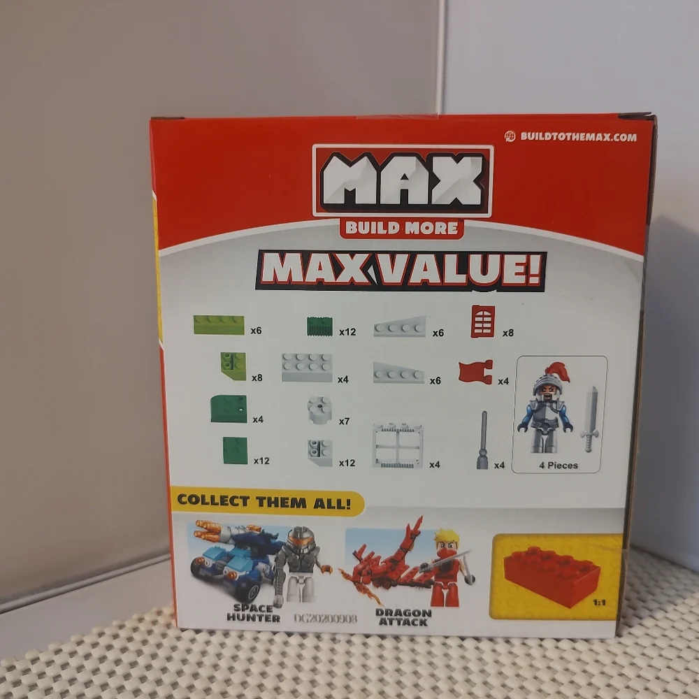 Max Build More Knight's Castle NWT Building Toy Set Lego Compatible